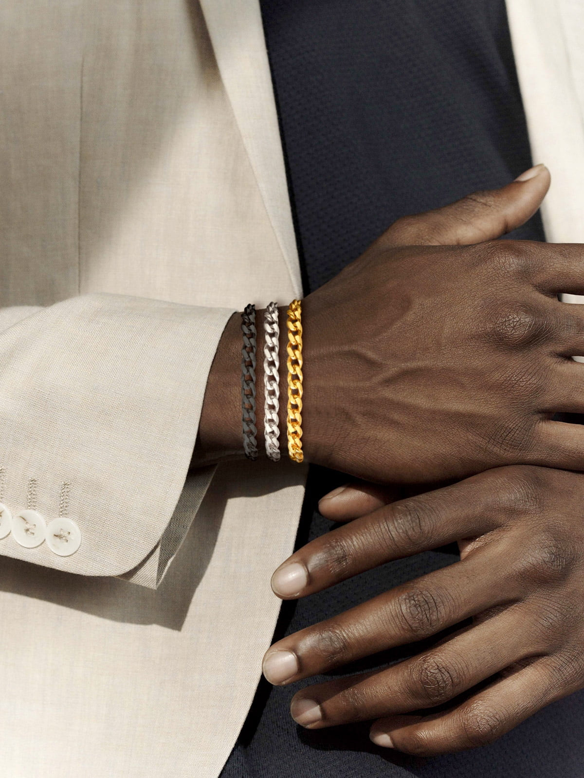 Men Chain Bracelet Black Cuban Curb Bracelet 6MM 8.3 Inch Wrist Bracelet Mens Birthday Valentines Day Jewelry Gifts for Him Dad Adults Age